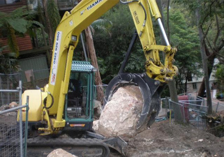 8 Tonne Excavator