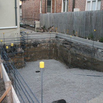 Swimming pool around house – form work